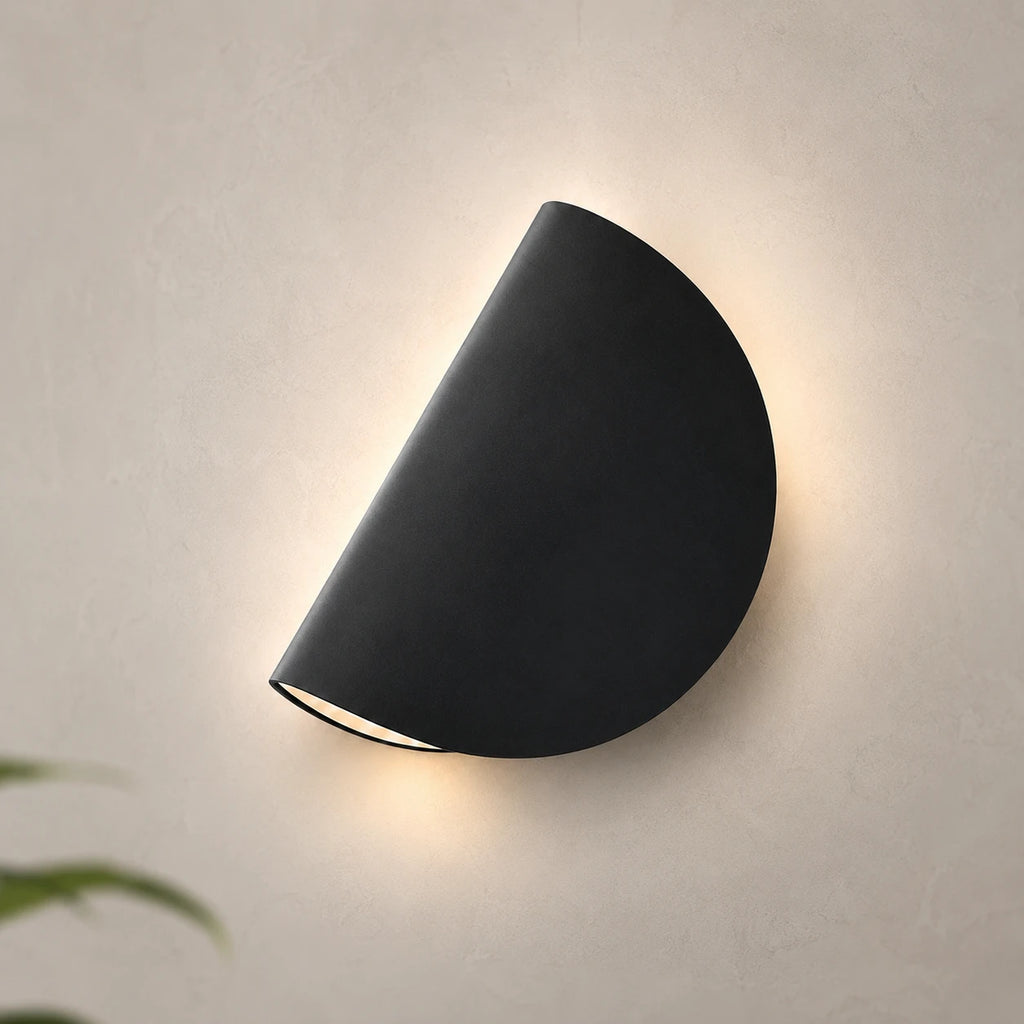 Rotating Half-Disc Modern Wall Light